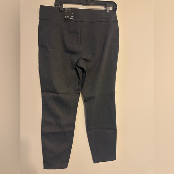 NWT ALFANI skinny leg women’s pants - Picture 3 of 7